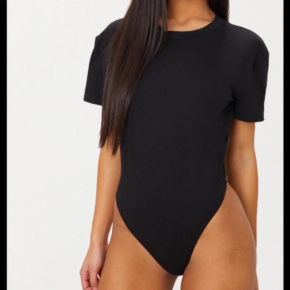 Pretty little thing PLT stretch black short sleeve body suit sz US 4 thong back
